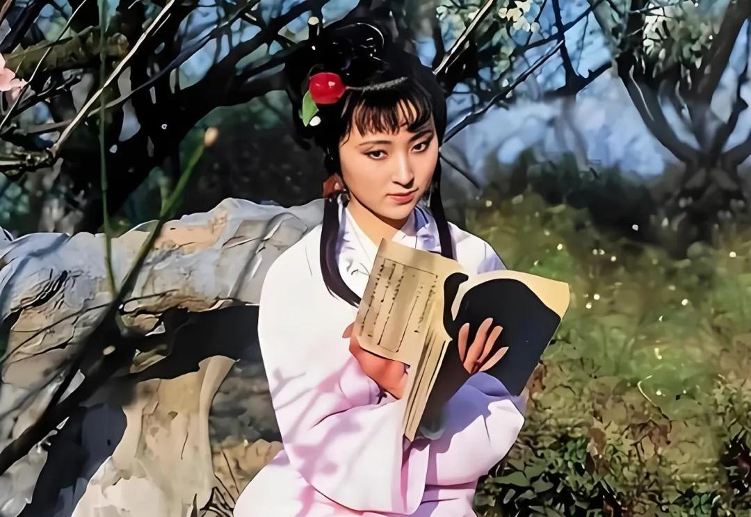 电子书便携存储优势_电子书与纸质书优劣对比_小说下载txt格式电子书到手机