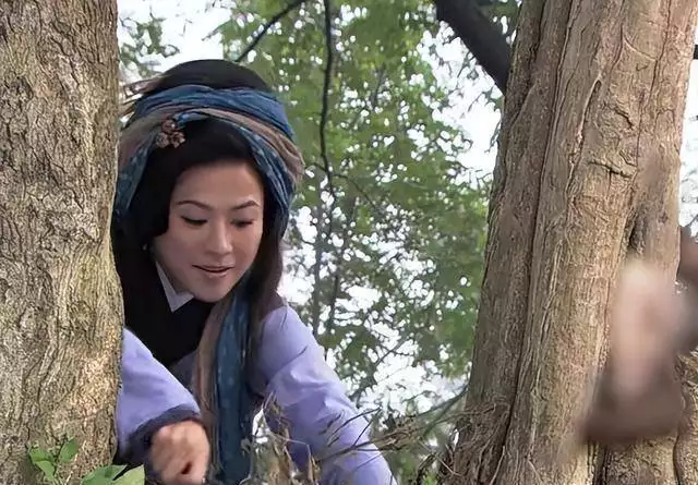 王宝钏成为皇后后的处境分析_薛平贵王宝钏皇后为何是不幸的开始_薛平贵与王宝钏下载