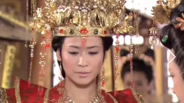 薛平贵与王宝钏下载_薛平贵王宝钏皇后为何是不幸的开始_王宝钏成为皇后后的处境分析