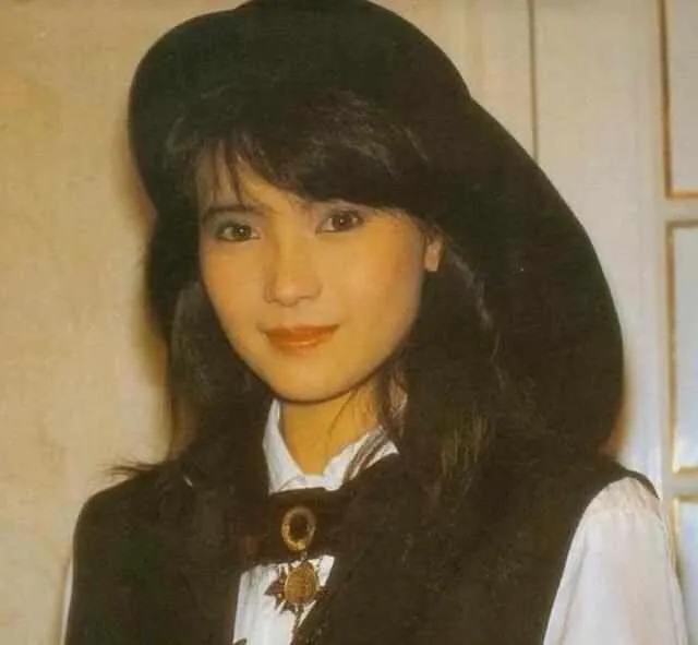 潘金莲 杨思敏 演员经历_杨思敏～金瓶梅 迅雷下载