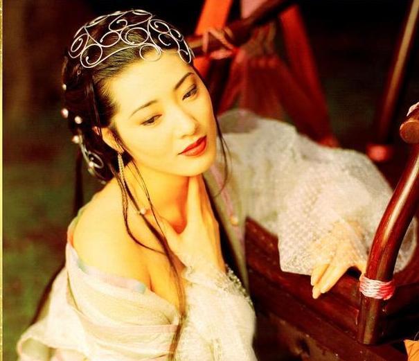 潘金莲 杨思敏 演员经历_杨思敏～金瓶梅 迅雷下载